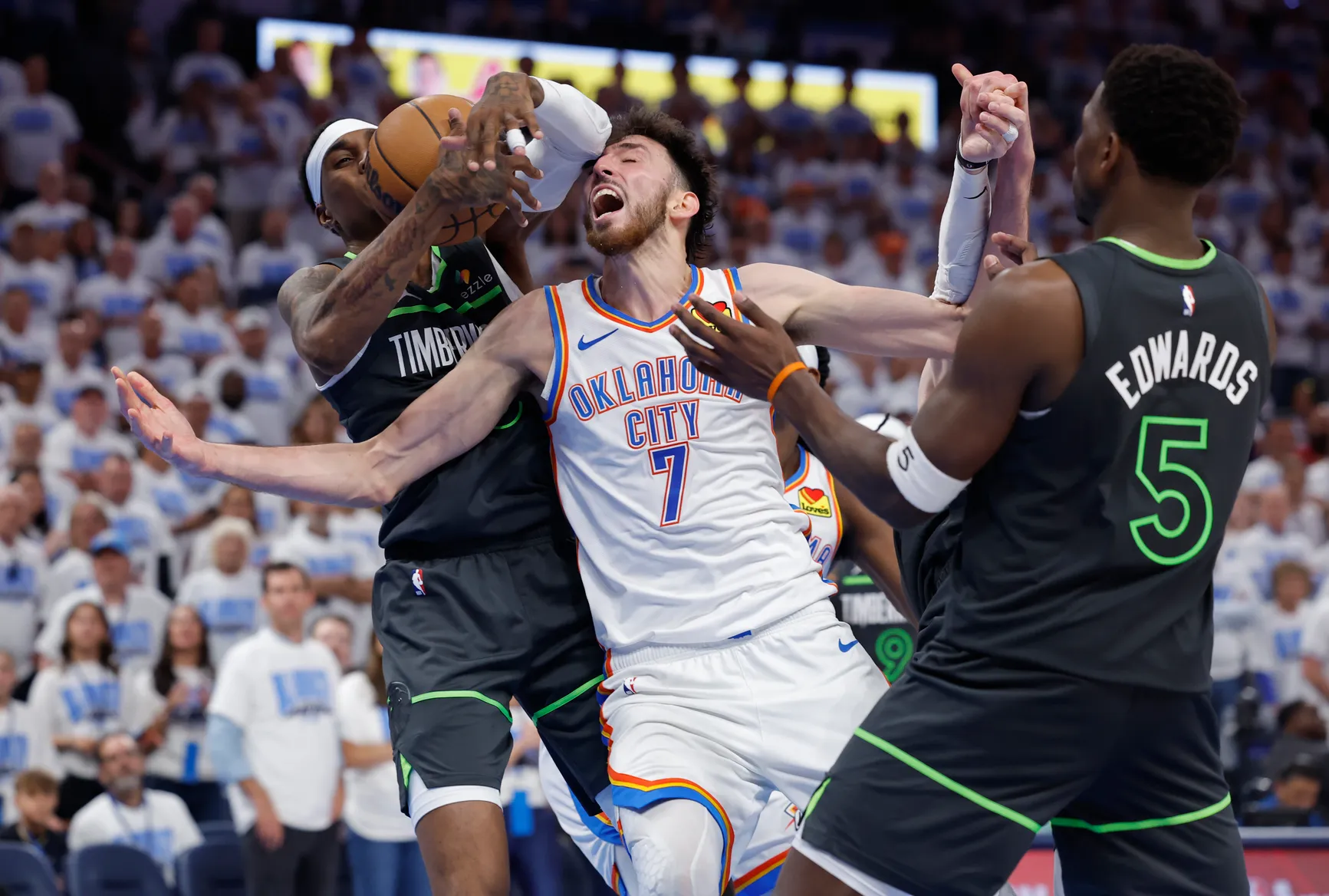 Timberwolves’ failure to launch in paint, score from bench spells doom in Game 1 loss
