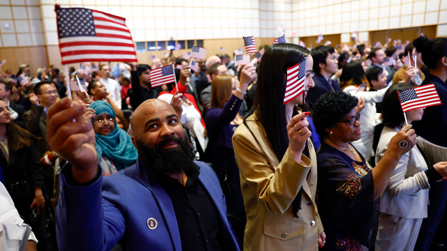Daily Briefing: Citizenship on in one state, off in another?