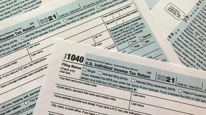 Here’s How a Government Shutdown Affects U.S. Tax Filing Extensions